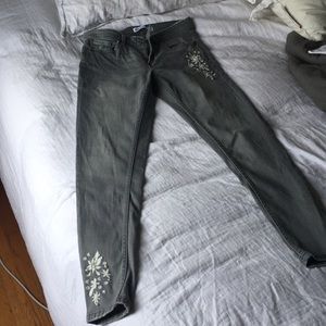 Zara gray beaded jeans size 6